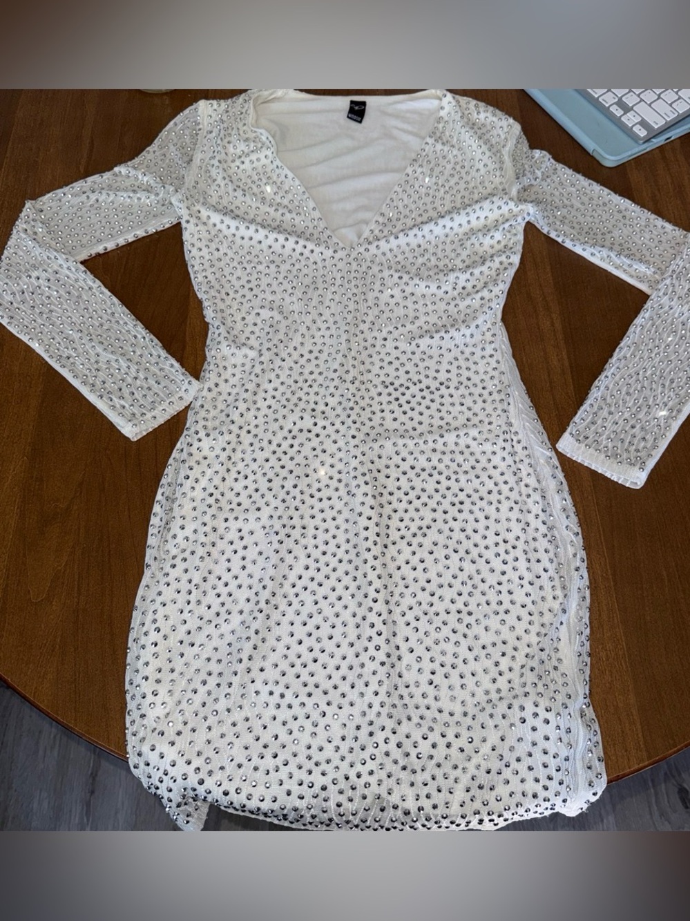 Windsor White Sequin Long-Sleeve V-Neck Dress